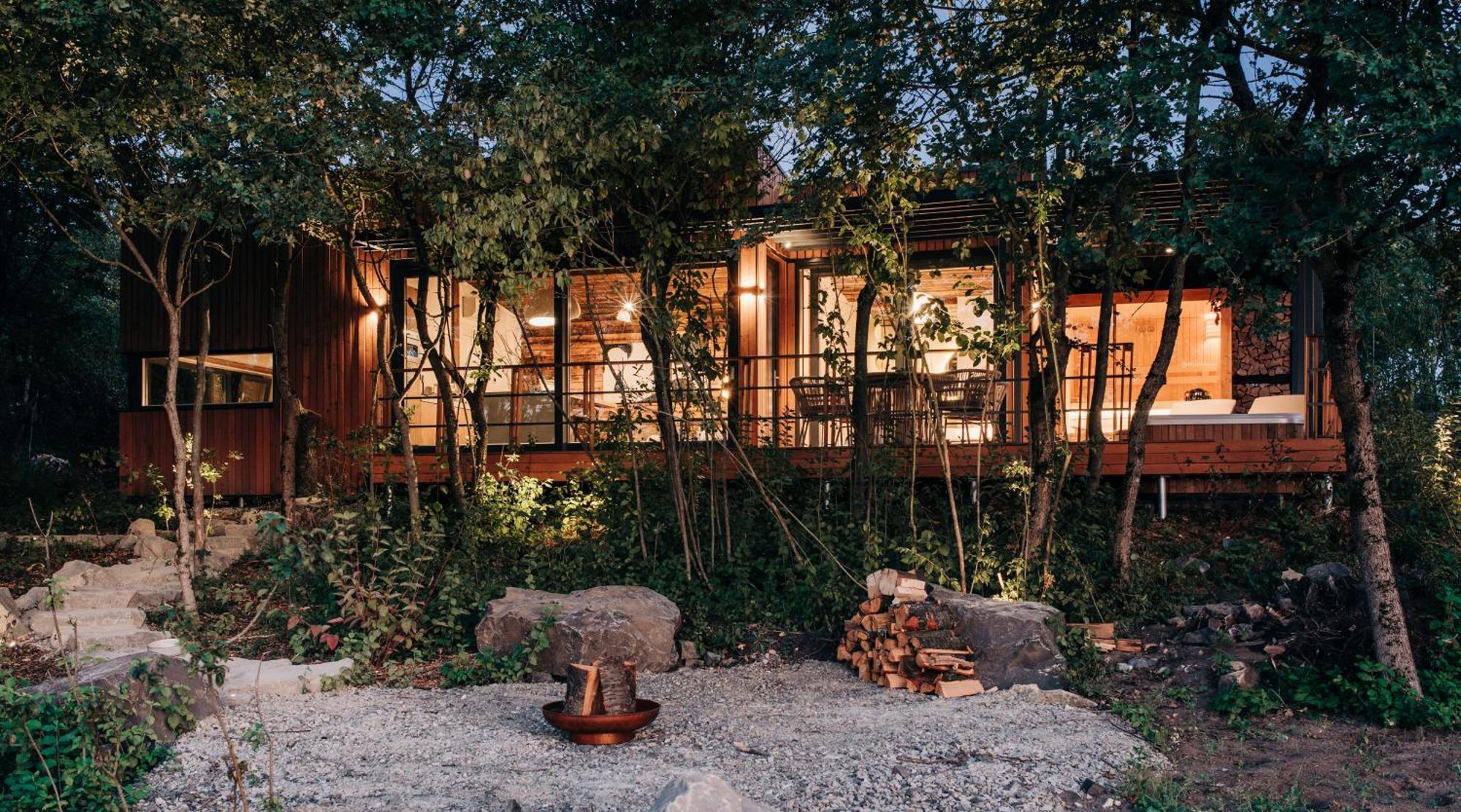 Zama Forest Resort Veroce Luaran gambar